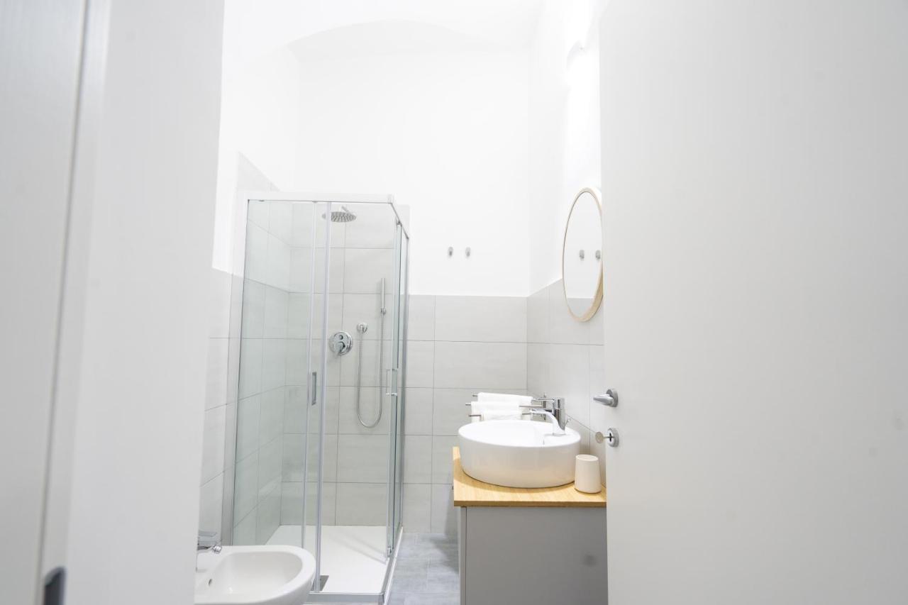 Be Happy Rooms Катания Экстерьер фото
